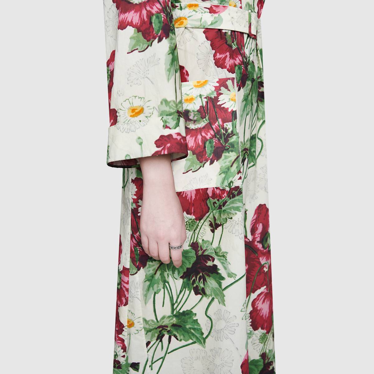 Anello GUCCI in argento G Quadro