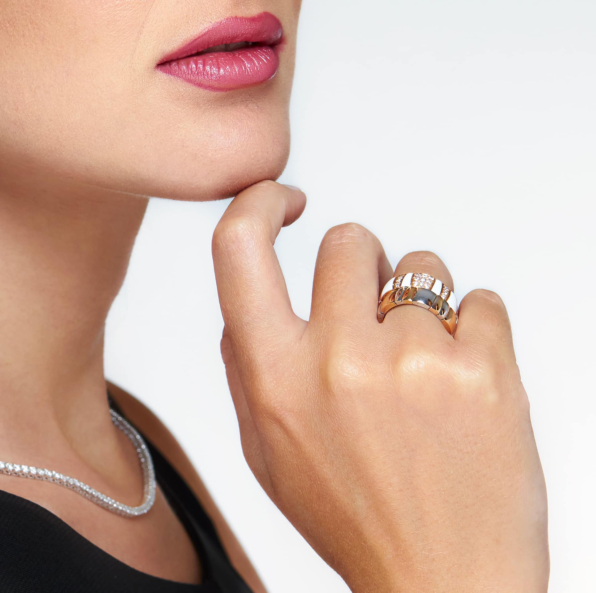 Anello Los Angeles in oro rosa con finiture bianche