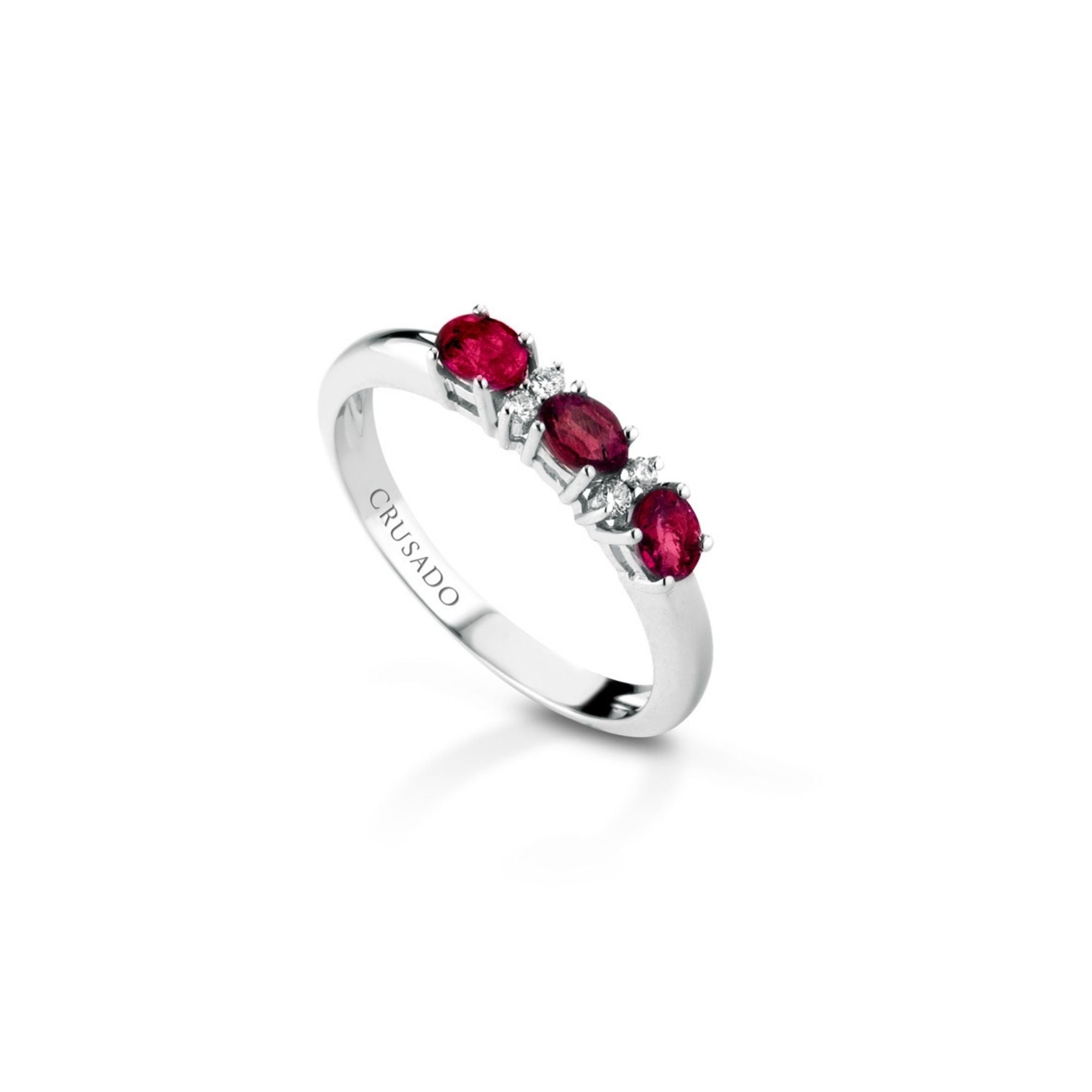 Anello trilogy con diamanti e rubini Trilogy ring with diamonds and rubies sconto discunt