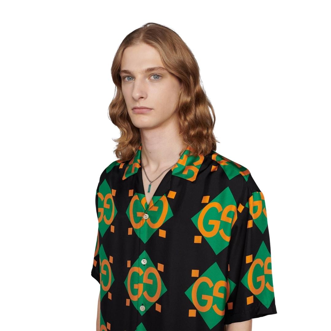 Collana Gucci con pendente in smalto b