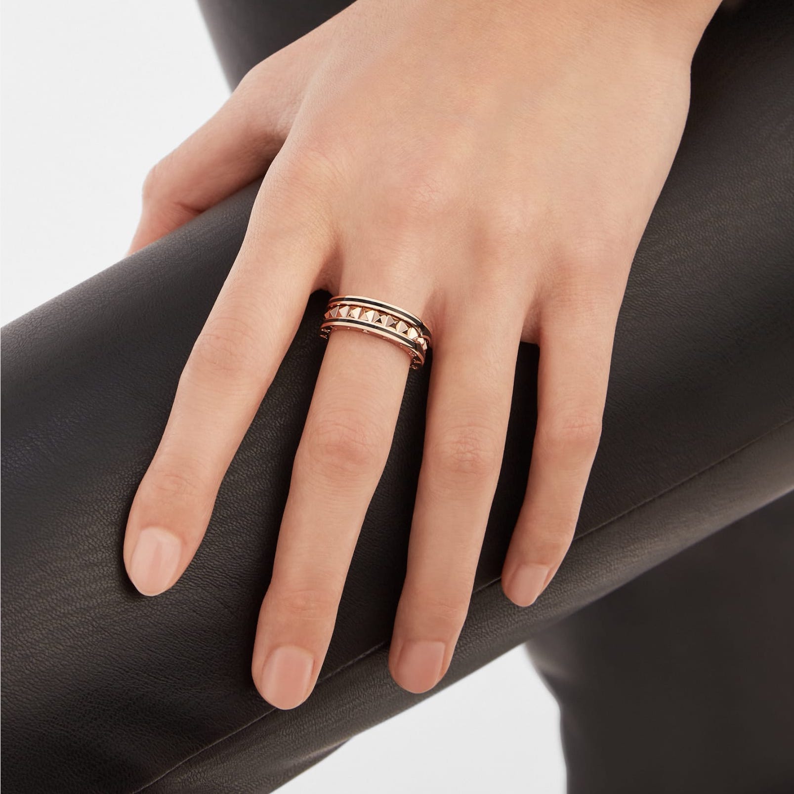 Anello BVLGARI B.ZERO1 - immagine 2