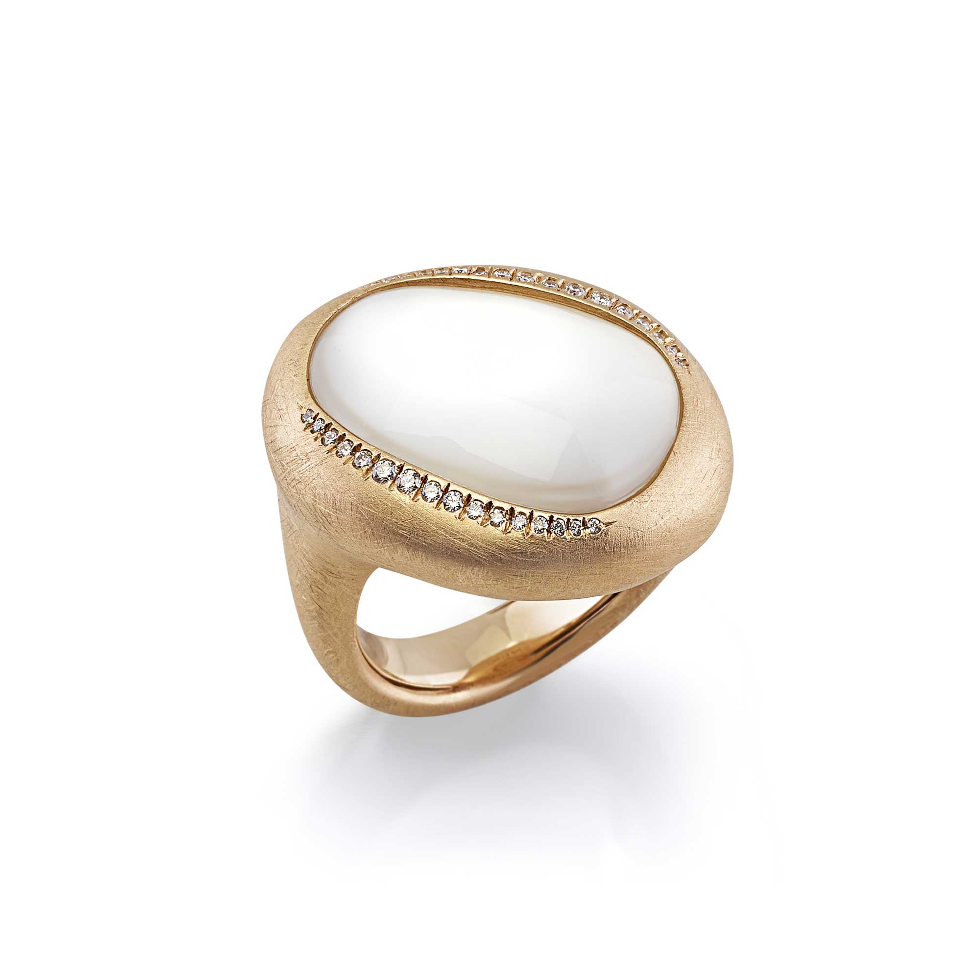 Anello Enchanté in oro rosa satinato 18KT con diamanti madreperla e cristallo di rocca - immagine 2