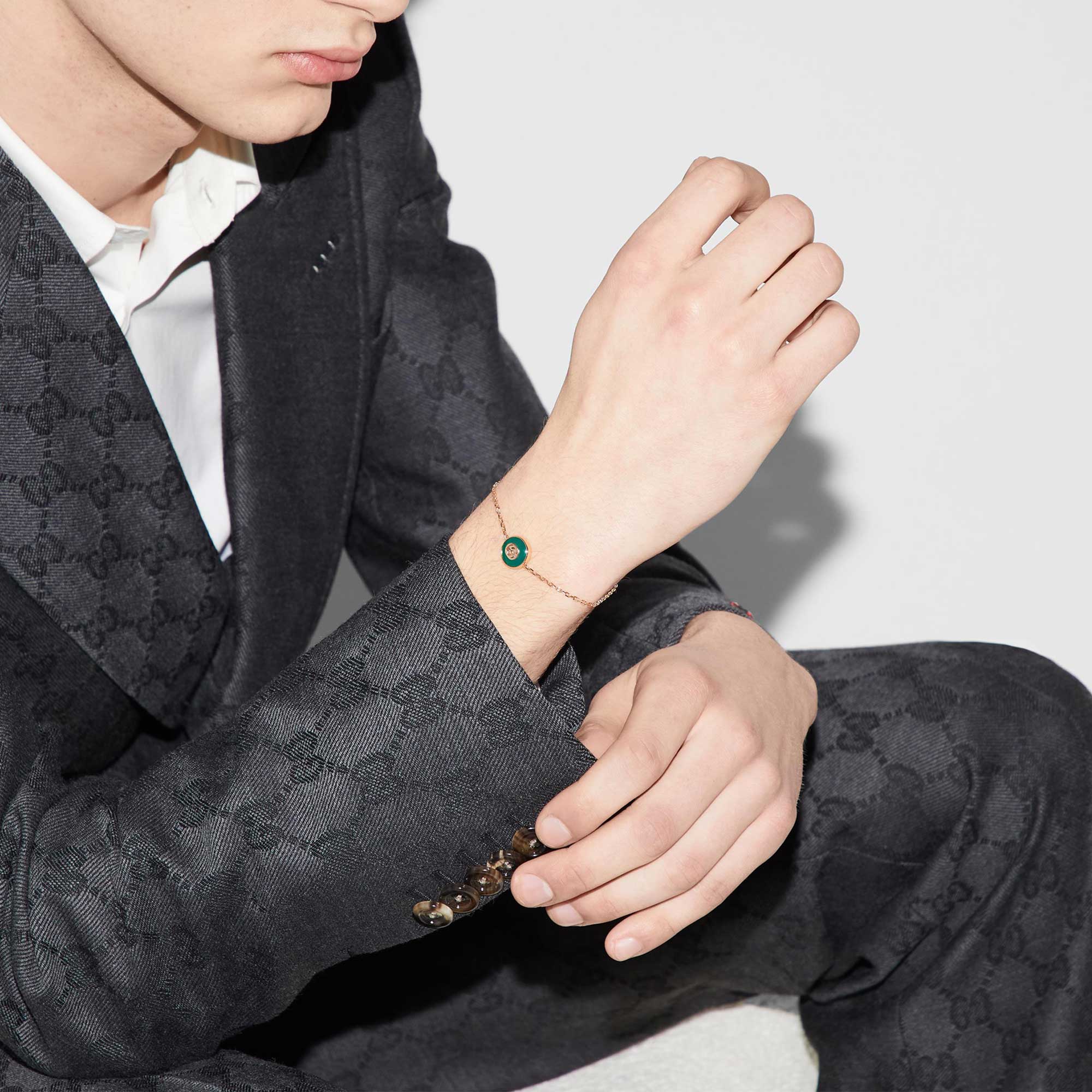 BRACCIALE A CATENA GUCCI INTERLOCKING IN ORO GIALLO CON AGATA VERDE E DIAMANTE 0,008 CT - immagine 4