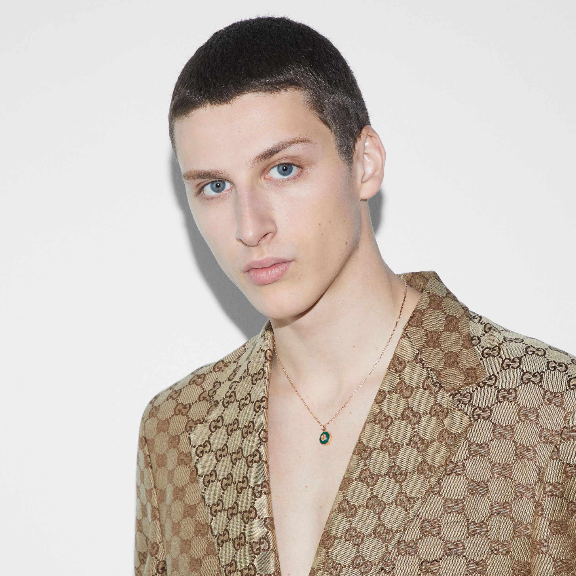 COLLANA GUCCI INTERLOCKING IN ORO ROSA A CATENA LUNGA CON AGATA VERDE E DIAMANTE 0,021 CT - immagine 4