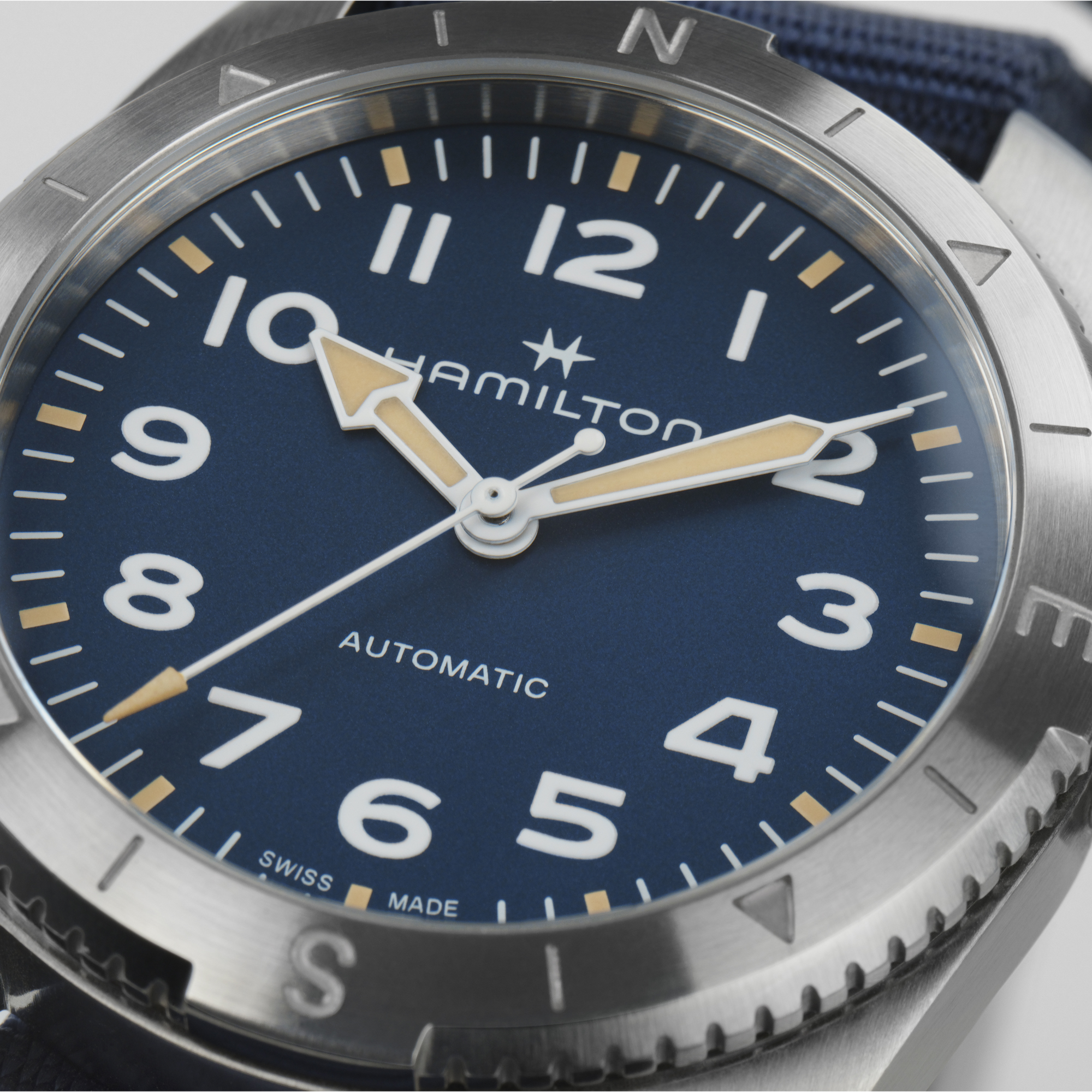 KHAKI FIELD EXPEDITION AUTO QUADRANTE BLU CON FINITURA SABBIATA 37 MM - immagine 4