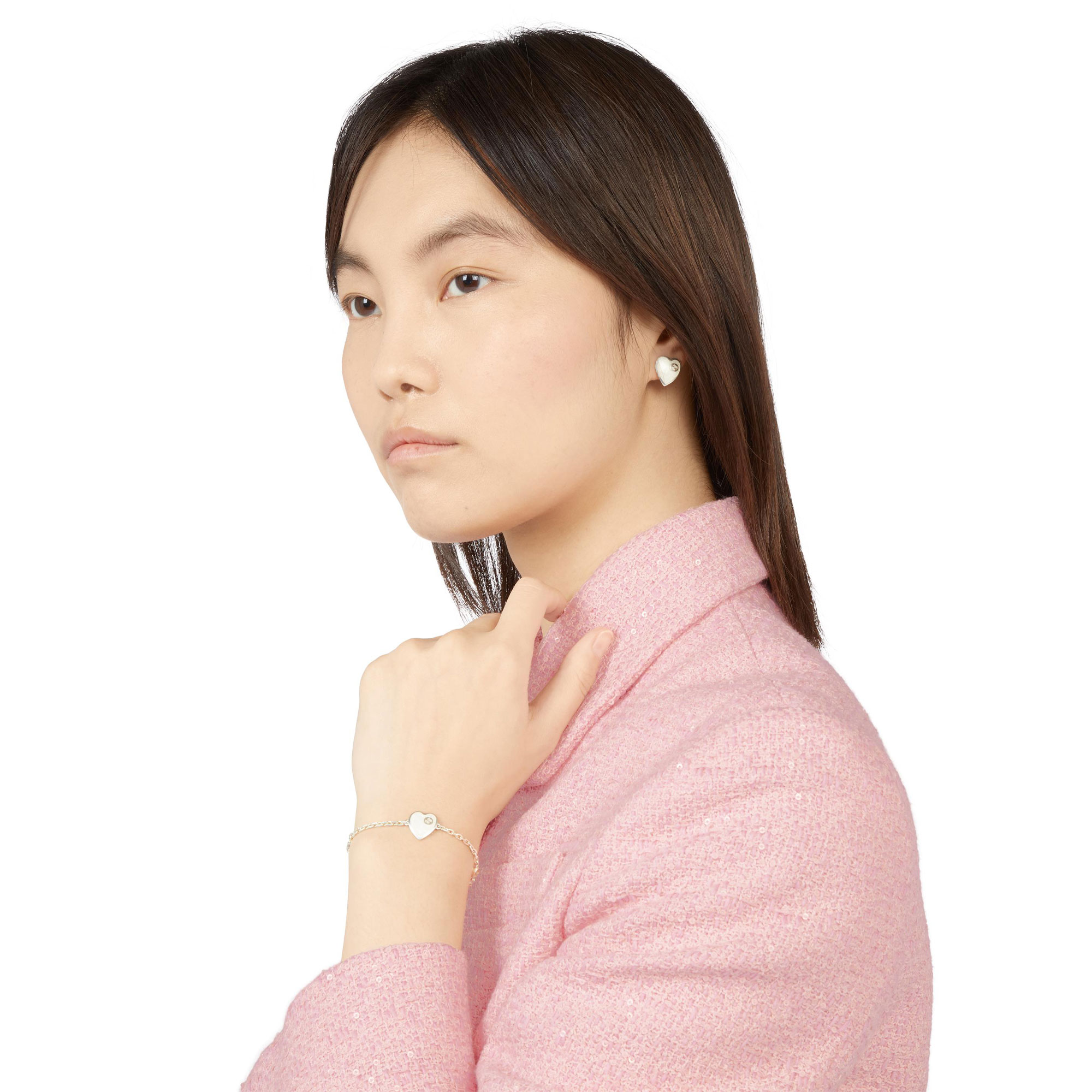 ORECCHINI GUCCI HEART INCROCIO GG CON SMALTO EFFETTO MADREPERLA - immagine 3