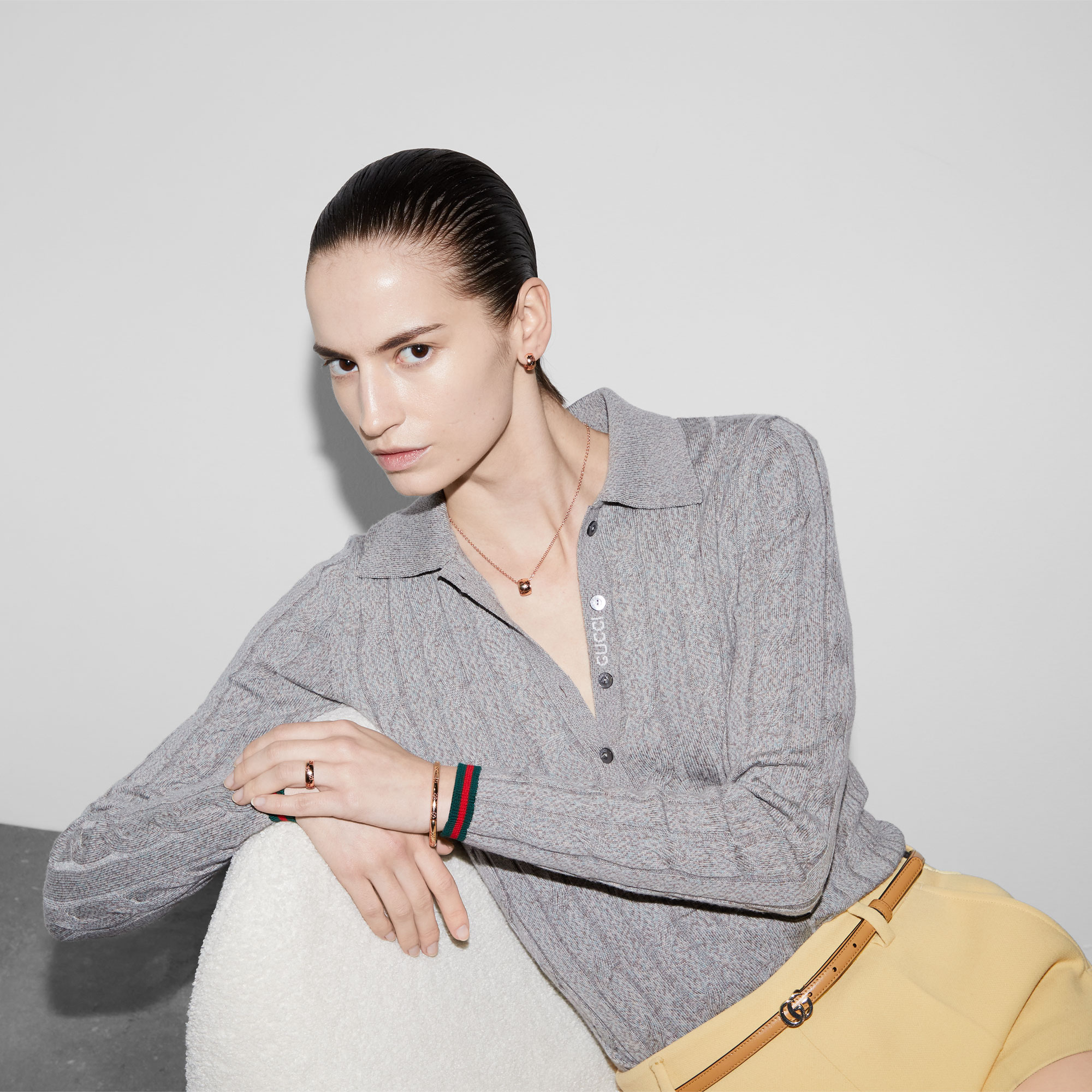 ORECCHINI A CERCHIO GG ICON IN ORO ROSA 18 CARATI - immagine 3