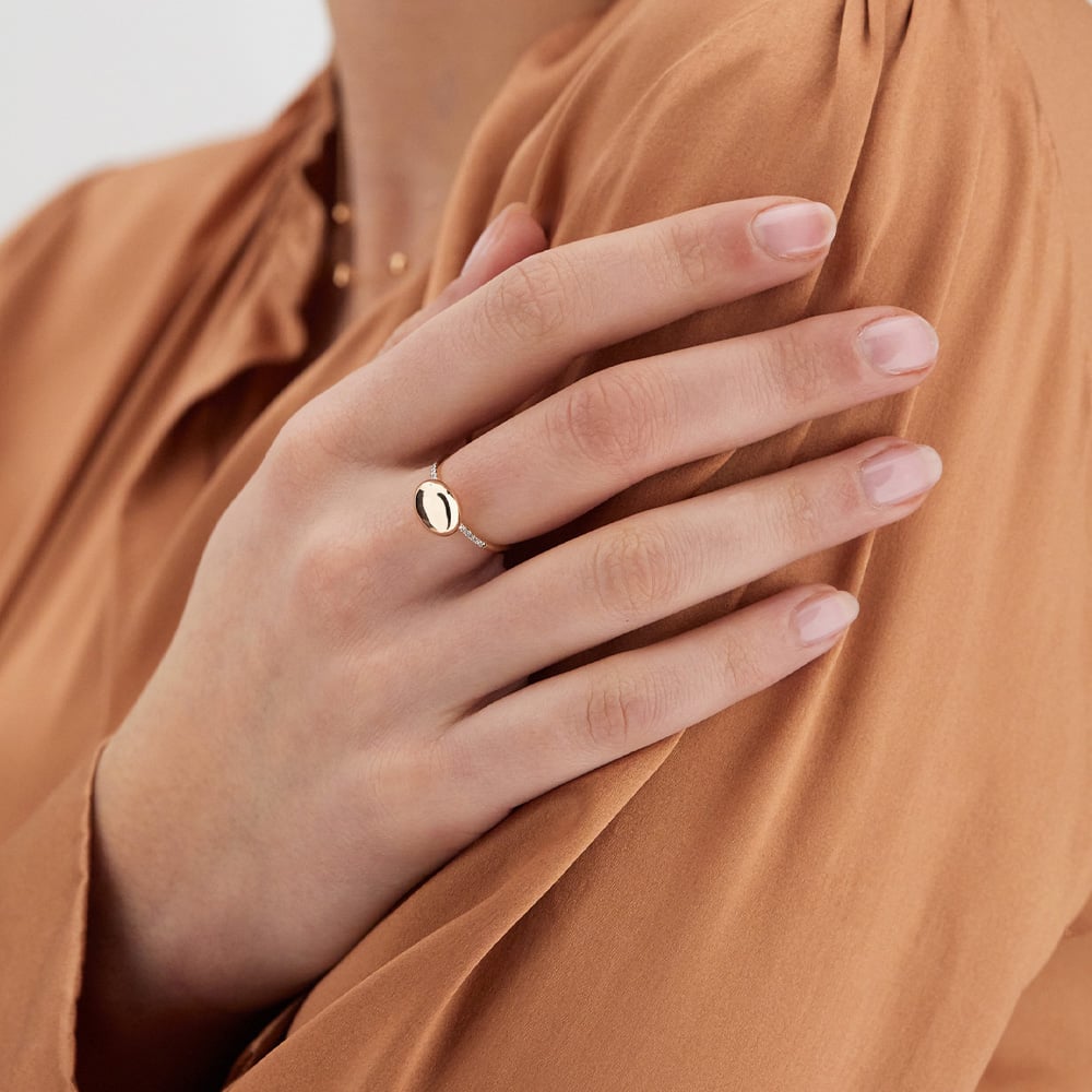 Anello piccolo DANCING ÉLITE con boule in oro rosa e pavè di diamanti - immagine 4