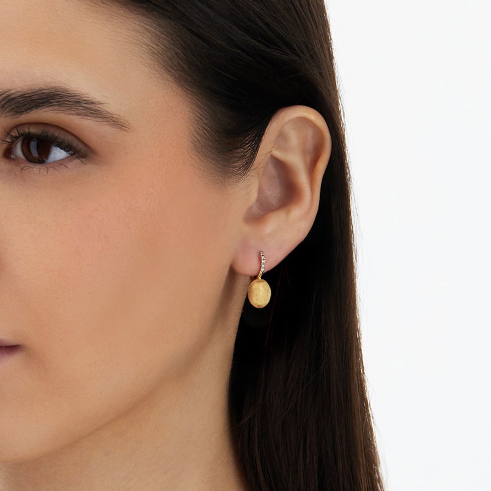 Orecchini piccoli CILIEGINE con boules pendenti in oro e dettagli in diamanti - immagine 4