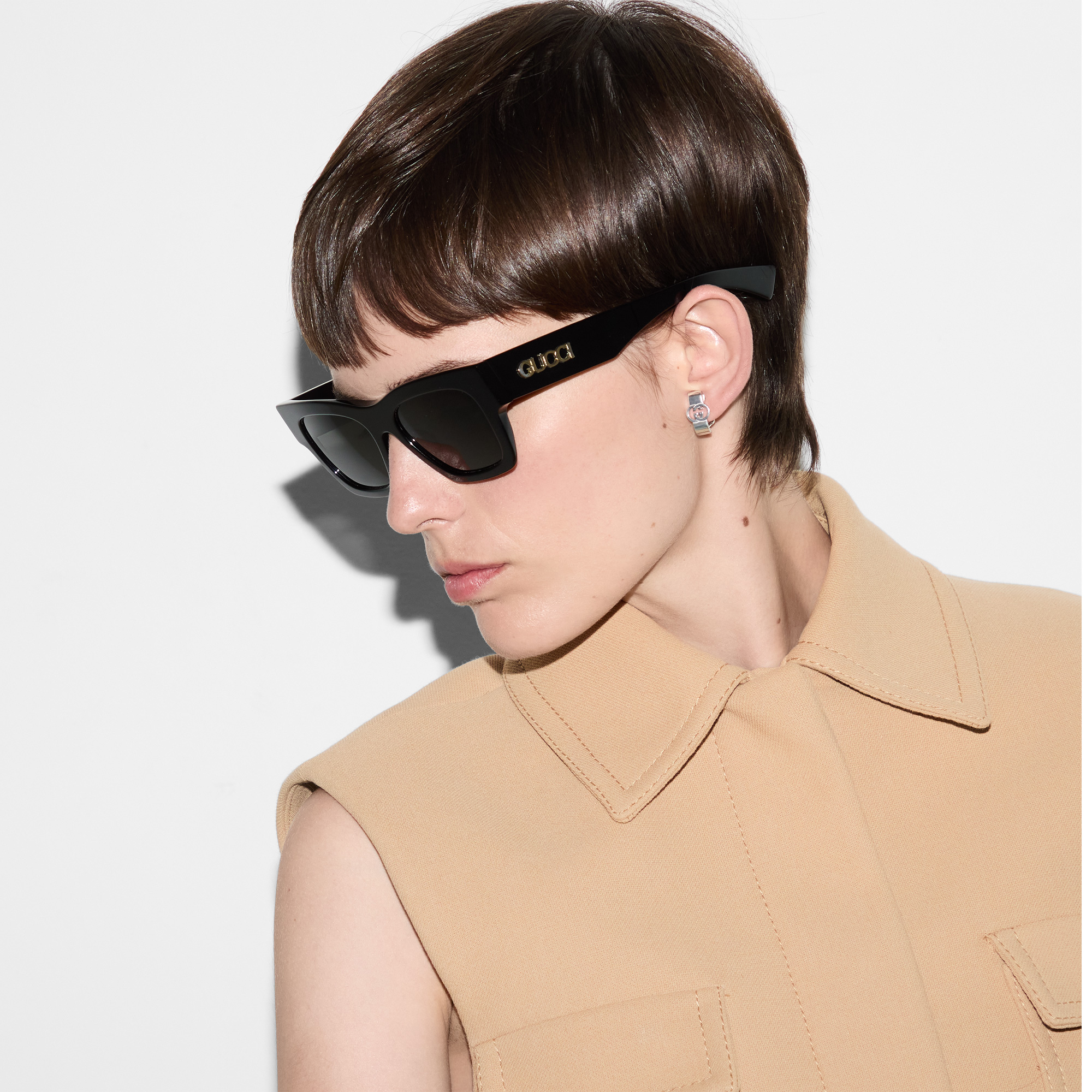 ORECCHINI A CERCHIO GUCCI INTERLOCKING - immagine 4