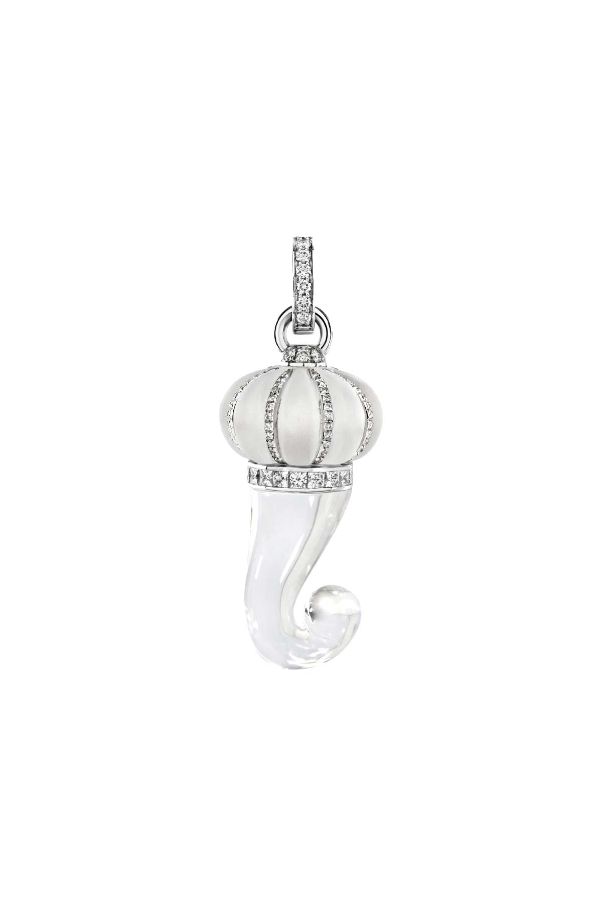 Ciondolo Corno medio in oro bianco 18kt con diamanti e cristallo di rocca trasparente fesonato e sabbiato a mano