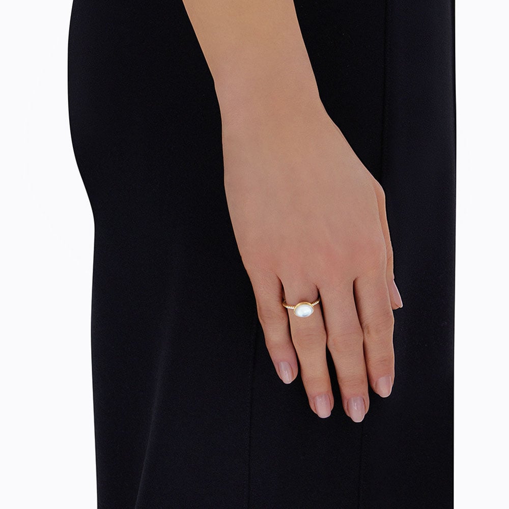 Anello Boules in oro giallo con madreperla diamanti - immagine 3